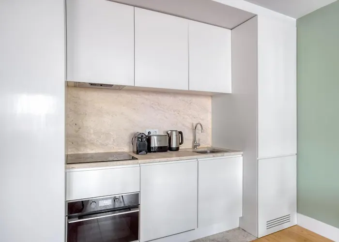 Comfortable In Downtown For 4 People